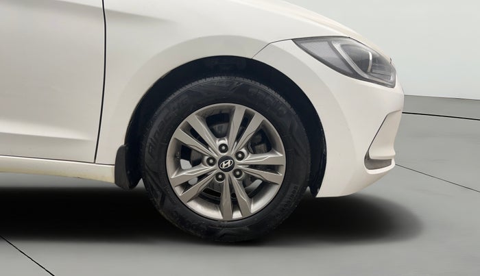 2017 Hyundai New Elantra 2.0 SX(O) AT PETROL, Petrol, Automatic, 75,804 km, Right Front Wheel