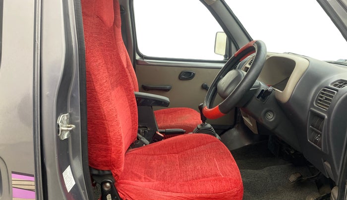 2016 Maruti Eeco 7 STR, Petrol, Manual, 68,008 km, Right Side Front Door Cabin