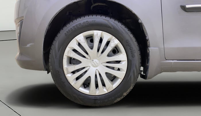 2015 Maruti Ertiga VXI CNG, CNG, Manual, 1,21,416 km, Left Front Wheel