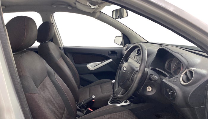 2012 Ford Figo TITANIUM 1.2 PETROL, Petrol, Manual, 66,507 km, Right Side Front Door Cabin