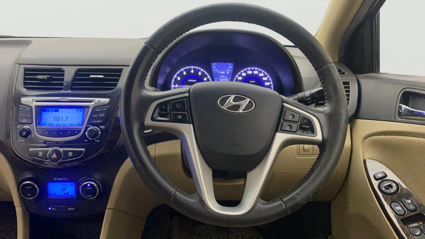 2013 Hyundai Verna FLUIDIC 1.6 VTVT SX, Petrol, Manual, 52,089 km, Steering Wheel Close Up