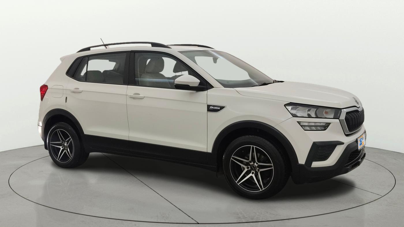 2022 Skoda KUSHAQ ACTIVE 1.0L TSI MT, Petrol, Manual, 96,069 km, Right Front Diagonal
