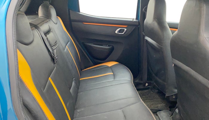 2020 Renault Kwid CLIMBER 1.0 AMT (O), Petrol, Automatic, 54,762 km, Right Side Rear Door Cabin