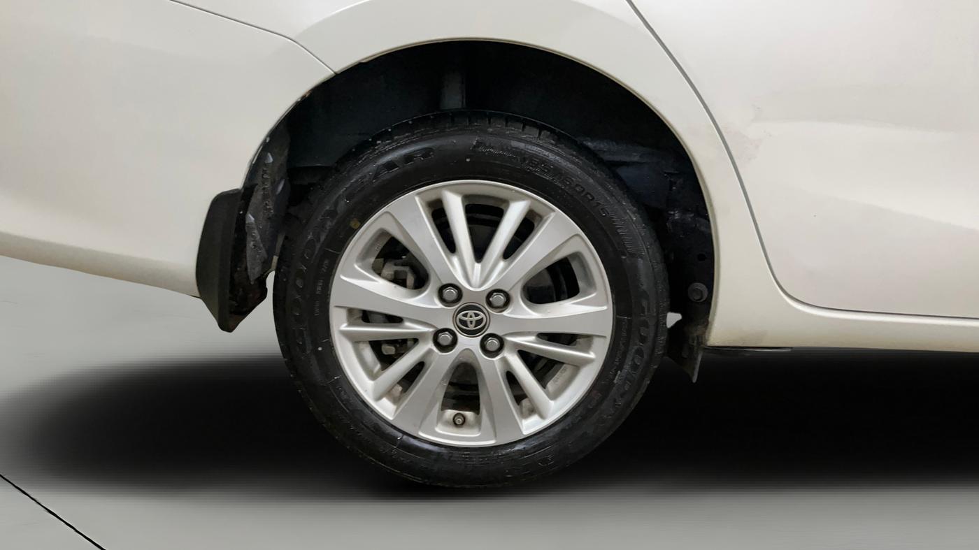 2018 Toyota YARIS VX CVT, Petrol, Automatic, 51,208 km, Right Rear Wheel