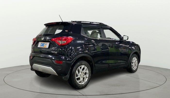 2023 Mahindra XUV300 W8 1.2 PETROL, Petrol, Manual, 51,621 km, Right Back Diagonal