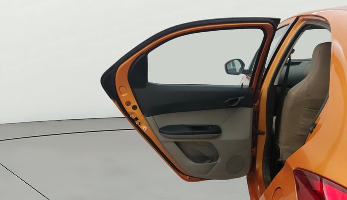 2016 Tata Tiago XT PETROL, Petrol, Manual, 92,082 km, LHS Rear Door