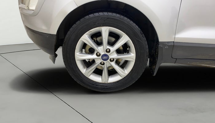 2019 Ford Ecosport TITANIUM 1.5L DIESEL, Diesel, Manual, 1,05,054 km, Left Front Wheel
