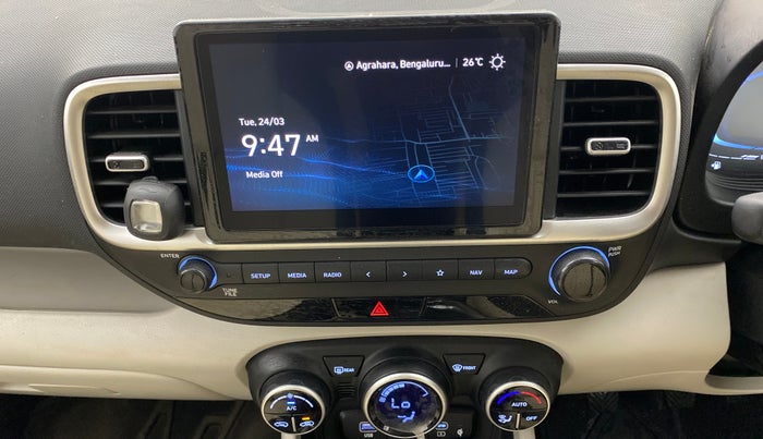 2024 Hyundai VENUE SX 1.2 PETROL, Petrol, Manual, 7,699 km, Air Conditioner