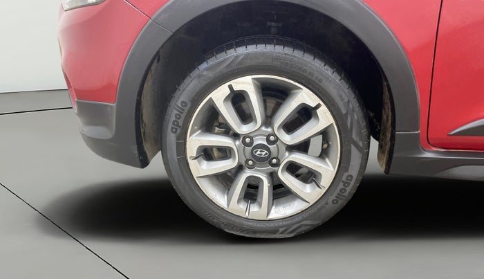 2015 Hyundai i20 Active 1.2 SX, Petrol, Manual, 90,404 km, Left Front Wheel