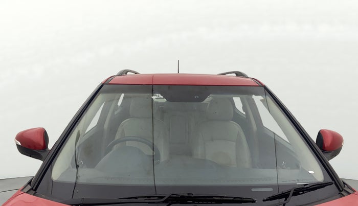 2020 Mahindra XUV300 W8 (O) 1.5 DIESEL, Diesel, Manual, 1,10,988 km, Front Windshield