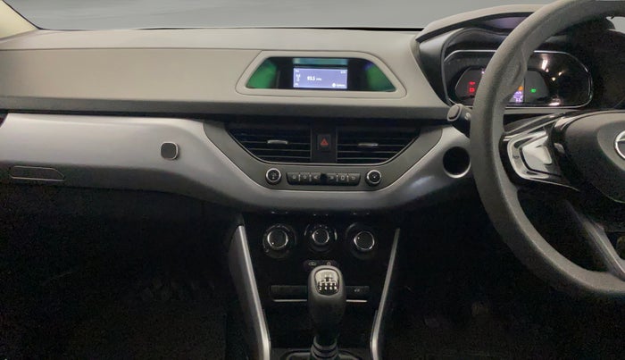 2020 Tata NEXON XM PETROL, Petrol, Manual, 27,363 km, Air Conditioner