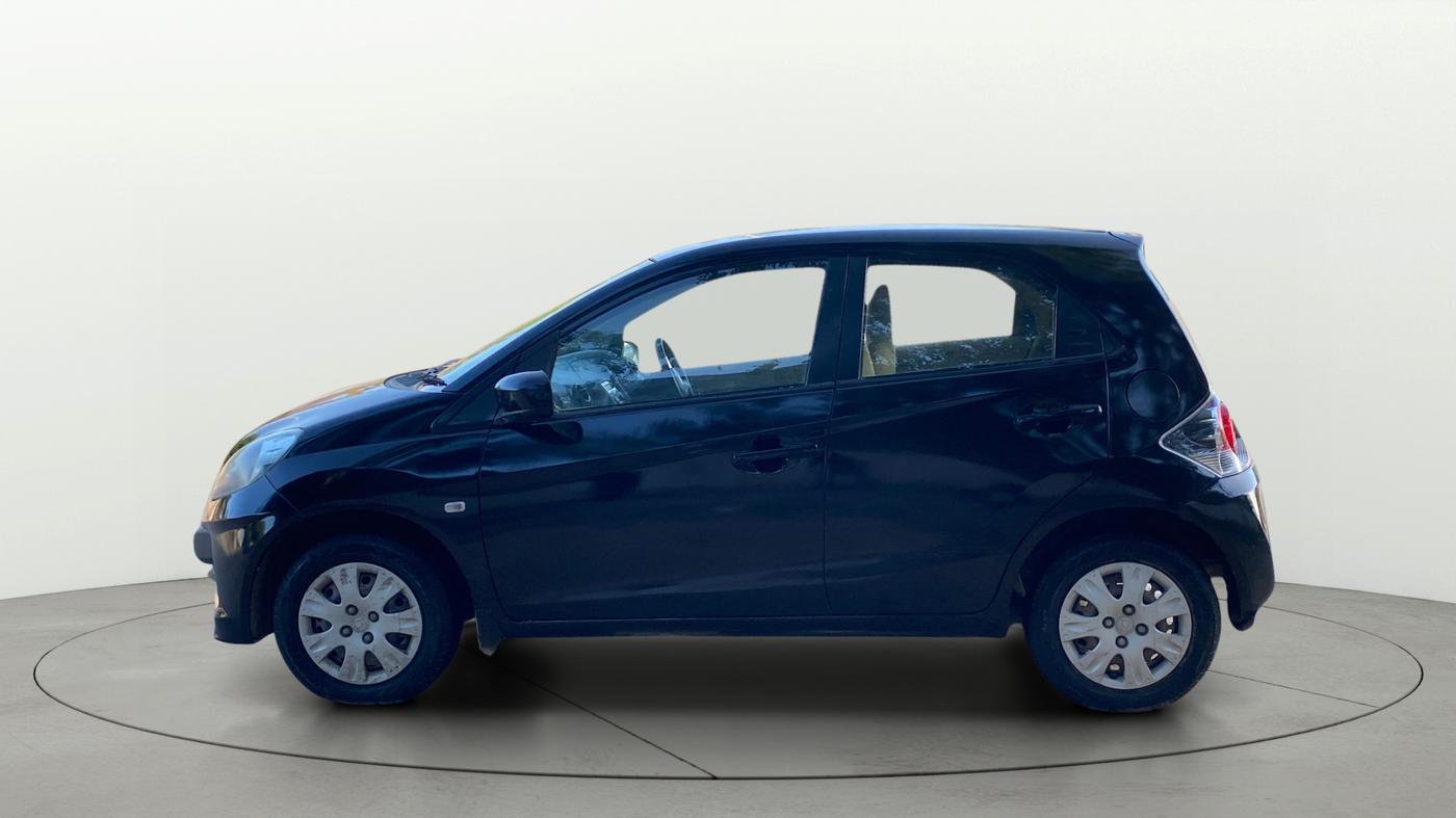 2015 Honda Brio S MT, Petrol, Manual, 26,647 km, Left Side