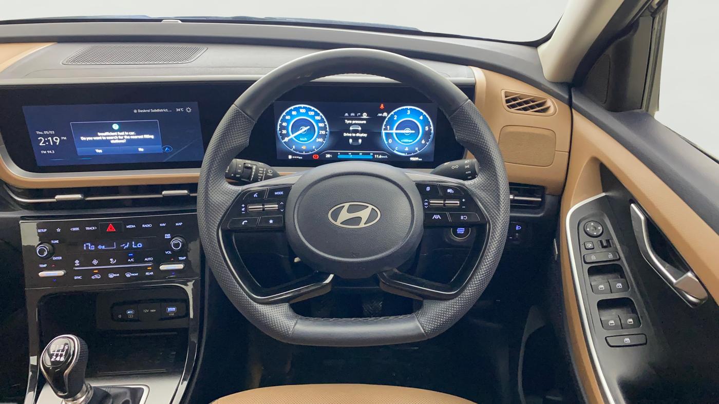 2024 Hyundai ALCAZAR PLATINUM 1.5 MT 7STR, Diesel, Manual, 9,508 km, Steering Wheel Close Up