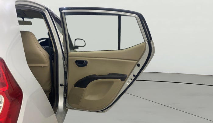 2015 Hyundai i10 MAGNA 1.1, Petrol, Manual, 83,365 km, RHS Rear Door