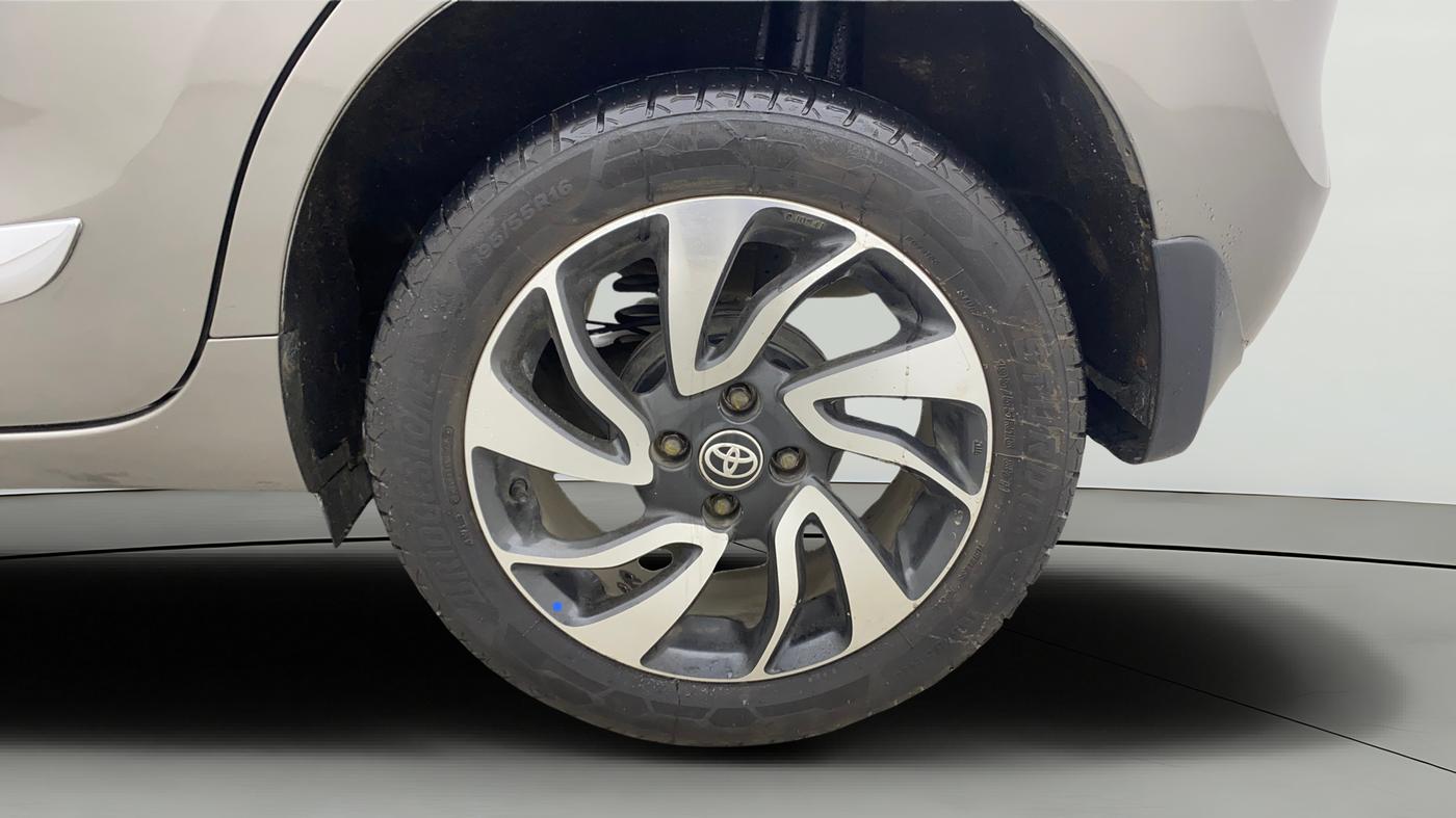 2020 Toyota Glanza V CVT, Petrol, Automatic, 59,340 km, Left Rear Wheel