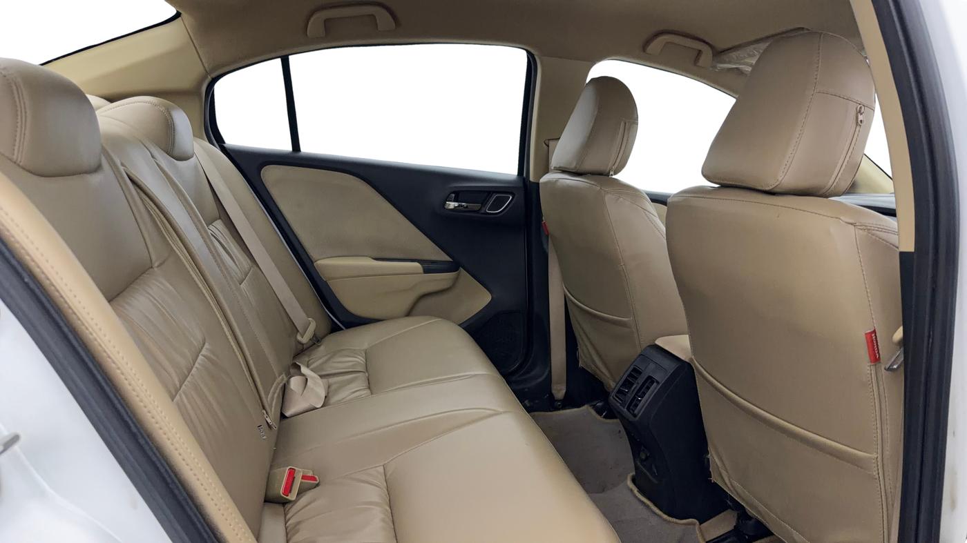 2018 Honda City 1.5L I-VTE V CVT, Petrol, Automatic, 81,412 km, Right Side Rear Door Cabin