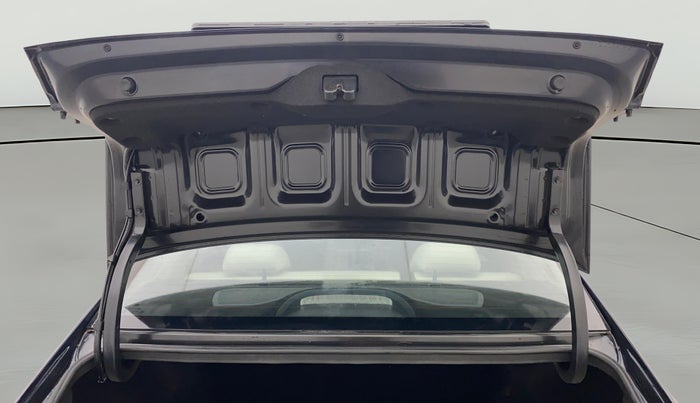 2023 Hyundai Verna SX (O)1.5 VTVT, Petrol, Manual, 1,382 km, Boot Door Open