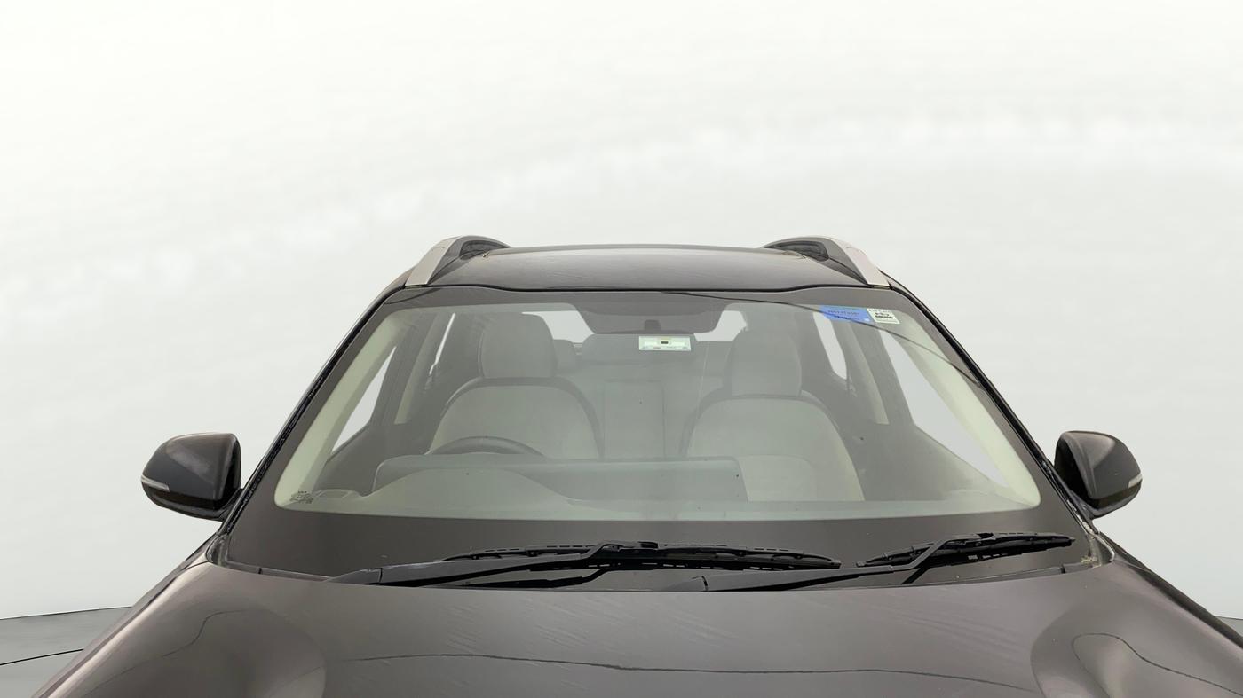 2022 KIA SONET HTX 1.0 IMT, Petrol, Manual, 33,346 km, Front Windshield