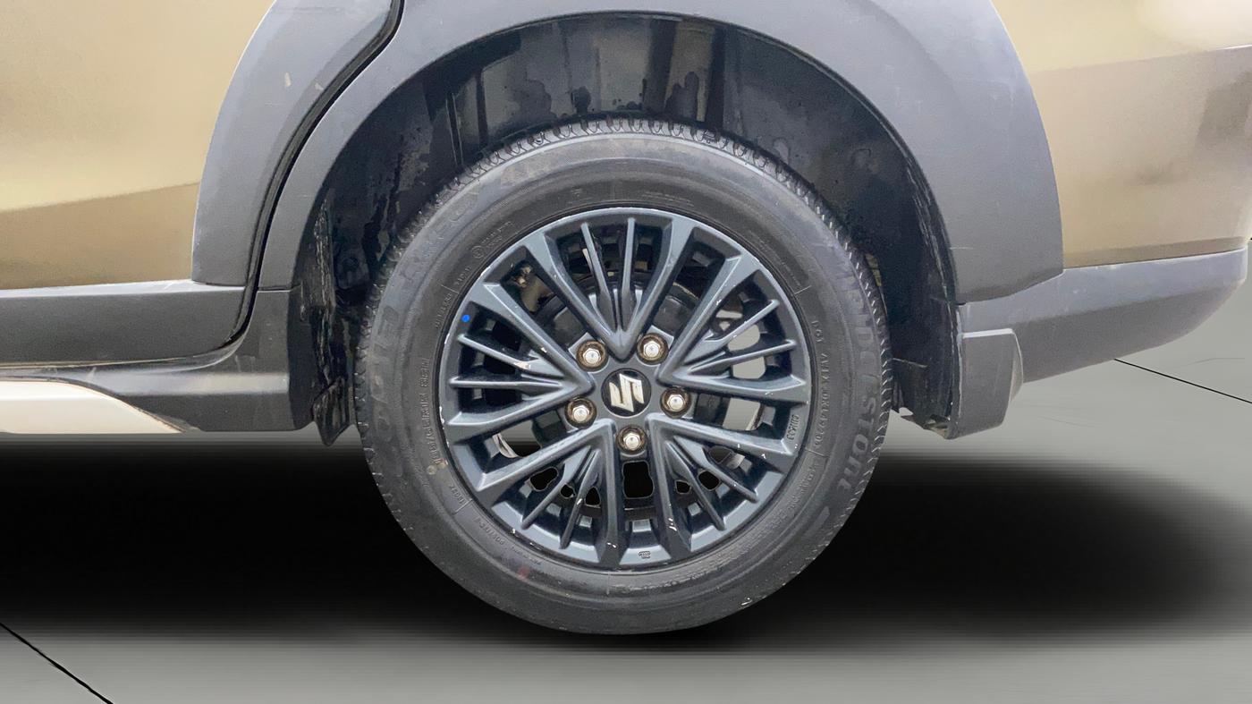 2021 Maruti XL6 ALPHA AT, Petrol, Automatic, 55,022 km, Left Rear Wheel