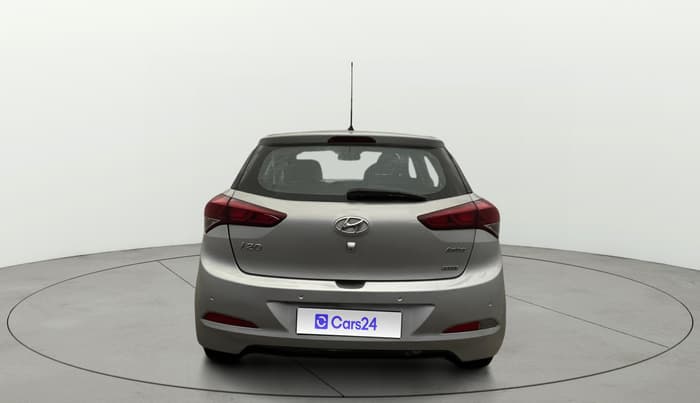 2016 Hyundai Elite i20 ASTA 1.2, Petrol, Manual, 1,17,440 km, Back/Rear