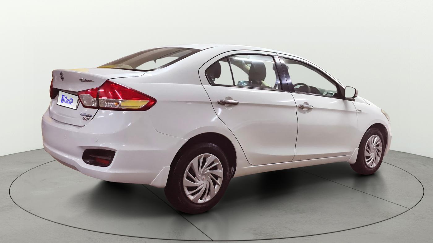 2016 Maruti Ciaz VDI+ SHVS, Diesel, Manual, 73,092 km, Right Back Diagonal
