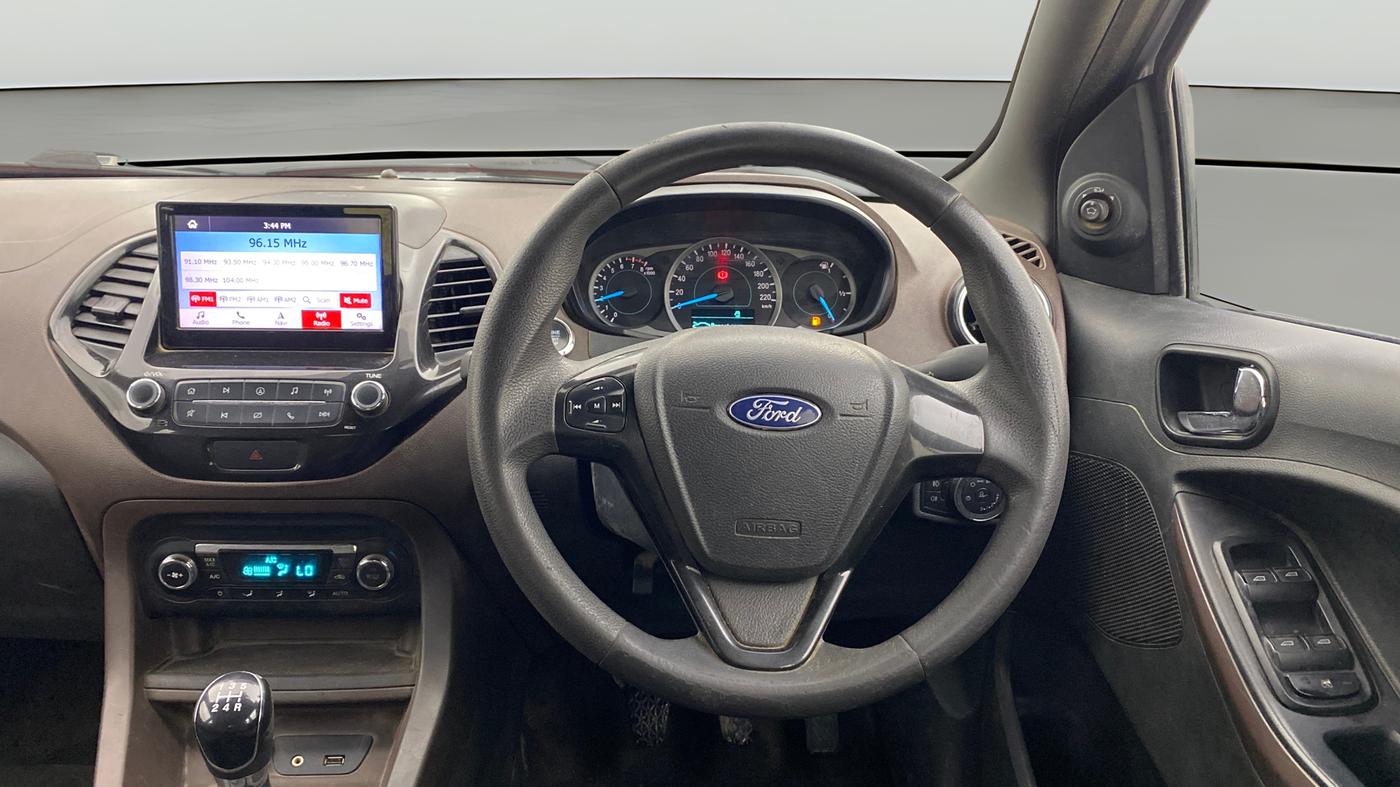 2018 Ford FREESTYLE TITANIUM 1.2 PETROL, Petrol, Manual, 82,931 km, Steering Wheel Close Up