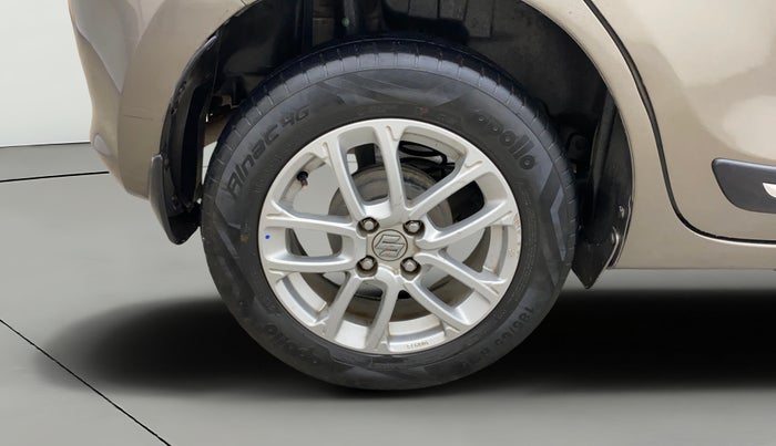 2019 Maruti Swift ZDI AMT, Diesel, Automatic, 61,343 km, Right Rear Wheel