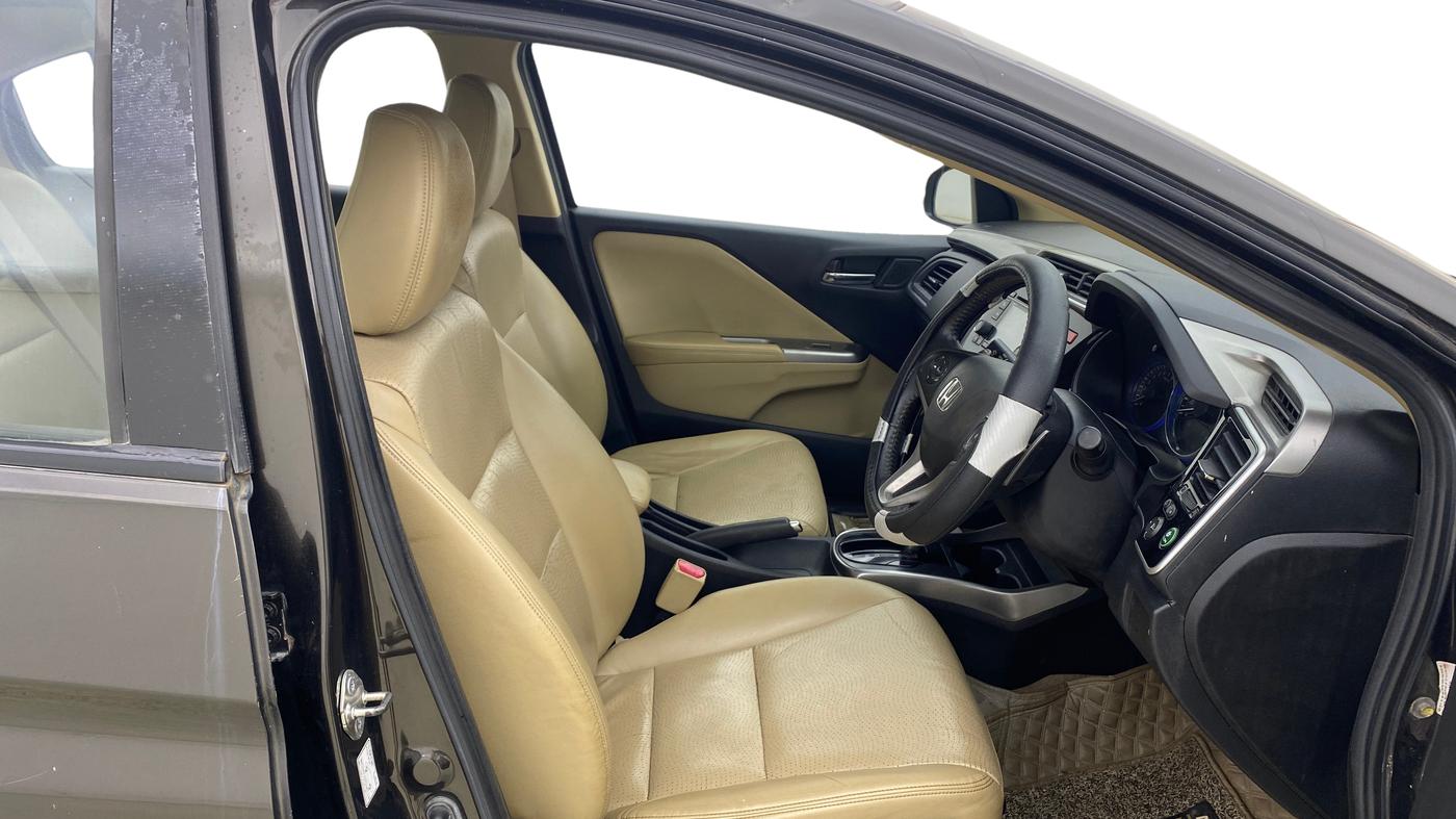 2015 Honda City 1.5L I-VTEC VX CVT, Petrol, Automatic, 52,317 km, Right Side Front Door Cabin