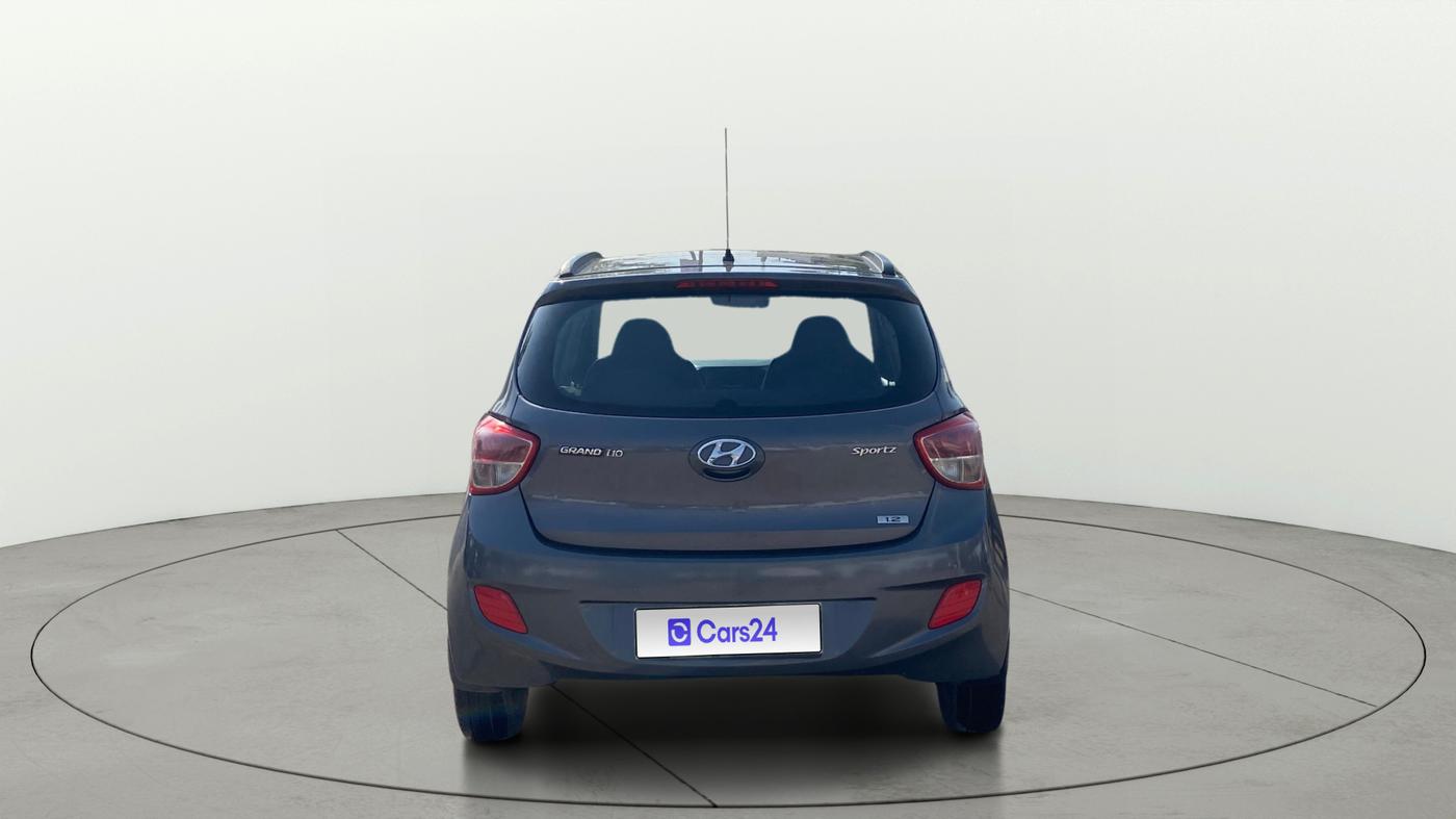 2016 Hyundai Grand i10 SPORTZ 1.2 KAPPA VTVT, Petrol, Manual, 67,029 km, Back/Rear