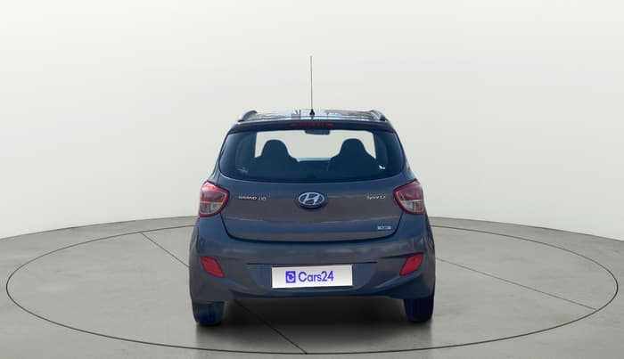 2016 Hyundai Grand i10 SPORTZ 1.2 KAPPA VTVT, Petrol, Manual, 66,829 km, Back/Rear