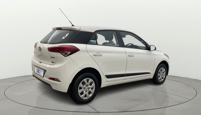 2016 Hyundai Elite i20 SPORTZ 1.2, Petrol, Manual, 1,10,423 km, Right Back Diagonal