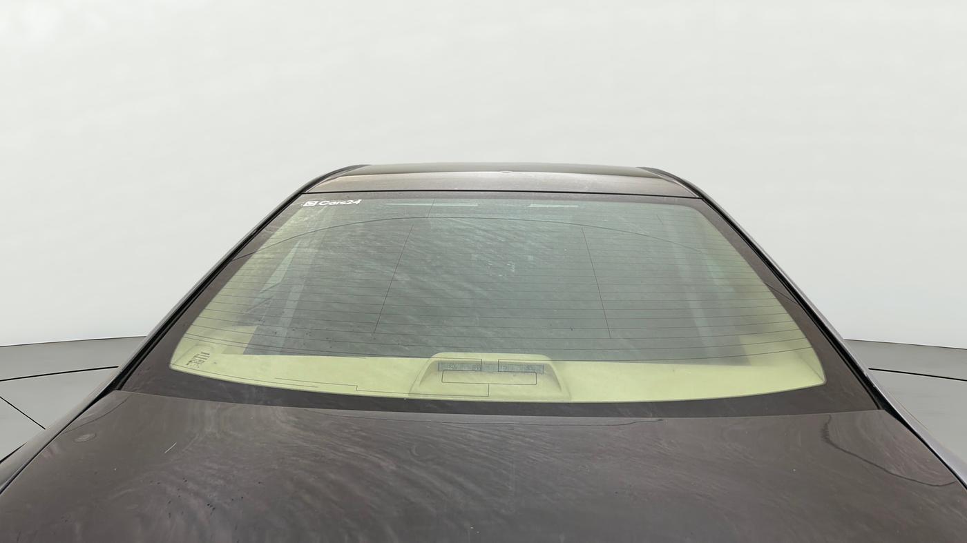 2017 Toyota Camry HYBRID, Hybrid, Automatic, 89,553 km, Rear Windshield