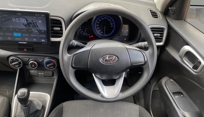 2022 Hyundai VENUE E 1.2, Petrol, Manual, 30,338 km, Steering Wheel Close Up