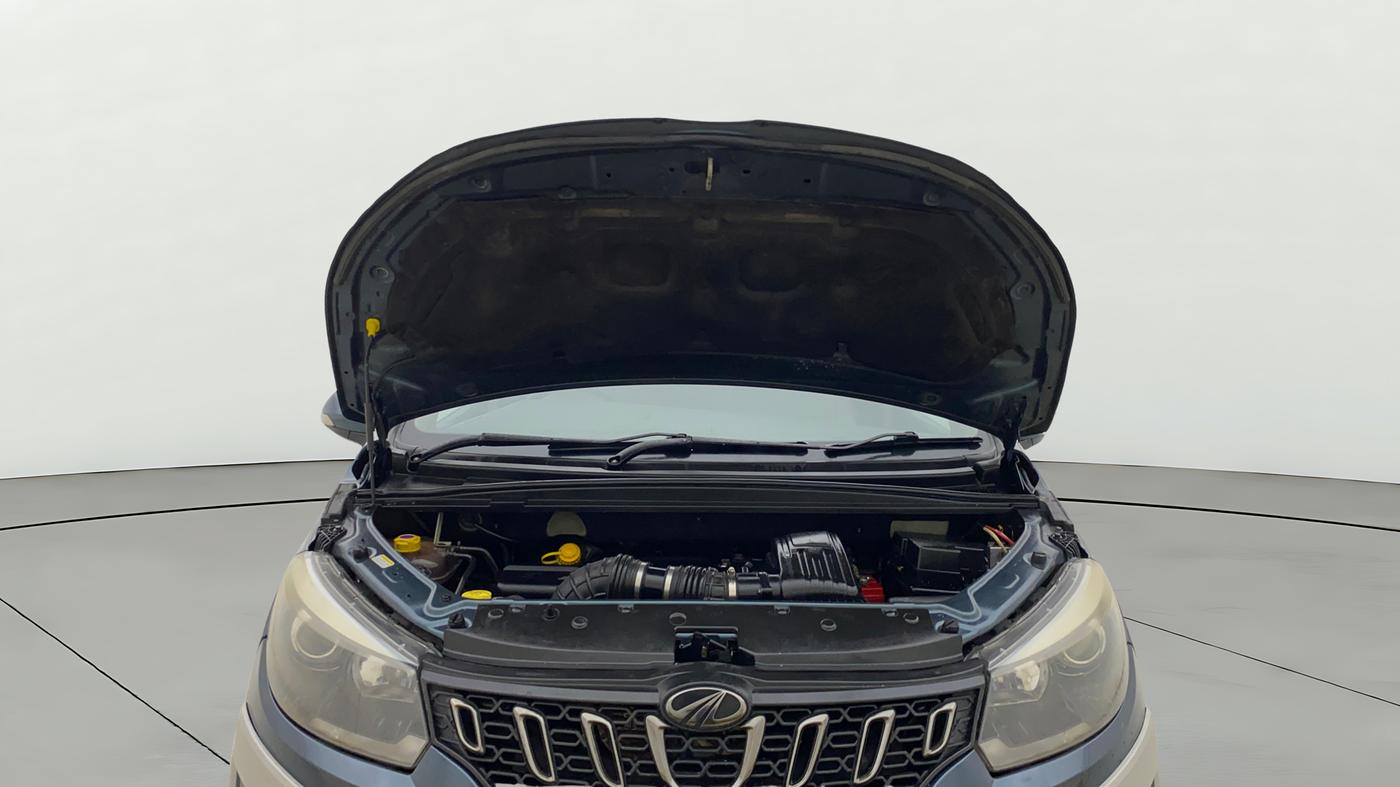 2019 Mahindra MARAZZO M6 8 STR, Diesel, Manual, 81,961 km, Open Bonet