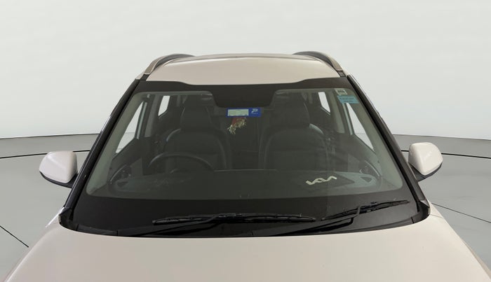 2023 KIA CARENS PREMIUM 1.5 PETROL 7 STR, Petrol, Manual, 16,745 km, Front Windshield