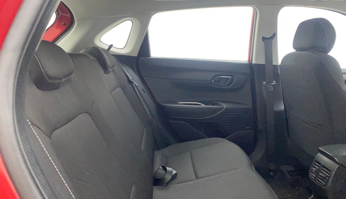 2020 Hyundai NEW I20 ASTA 1.2 AT, Petrol, Automatic, 8,908 km, Right Side Rear Door Cabin