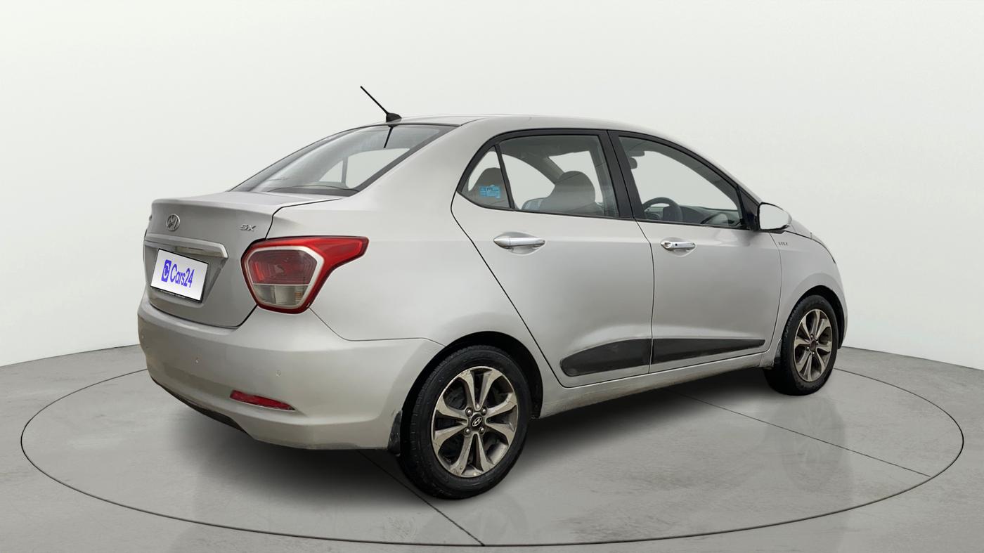 2015 Hyundai Xcent SX 1.2 (O), Petrol, Manual, 94,444 km, Right Back Diagonal