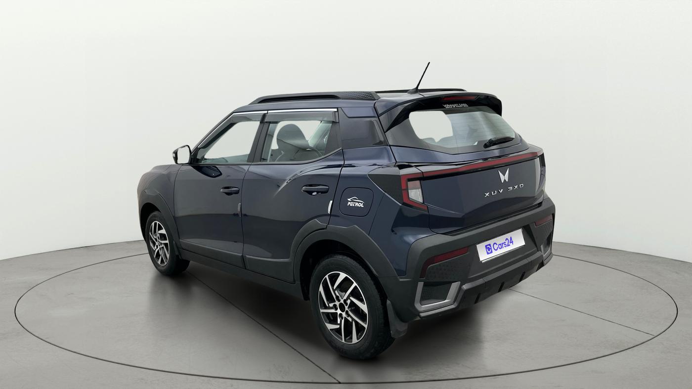 2024 Mahindra XUV 3XO AX5L 1.2 TGDi, Petrol, Manual, 25,170 km, Left Back Diagonal
