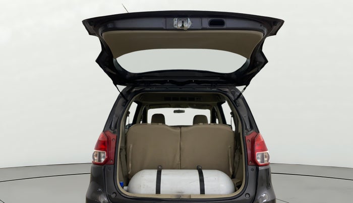 2016 Maruti Ertiga VXI, CNG, Manual, 55,657 km, Boot Door Open