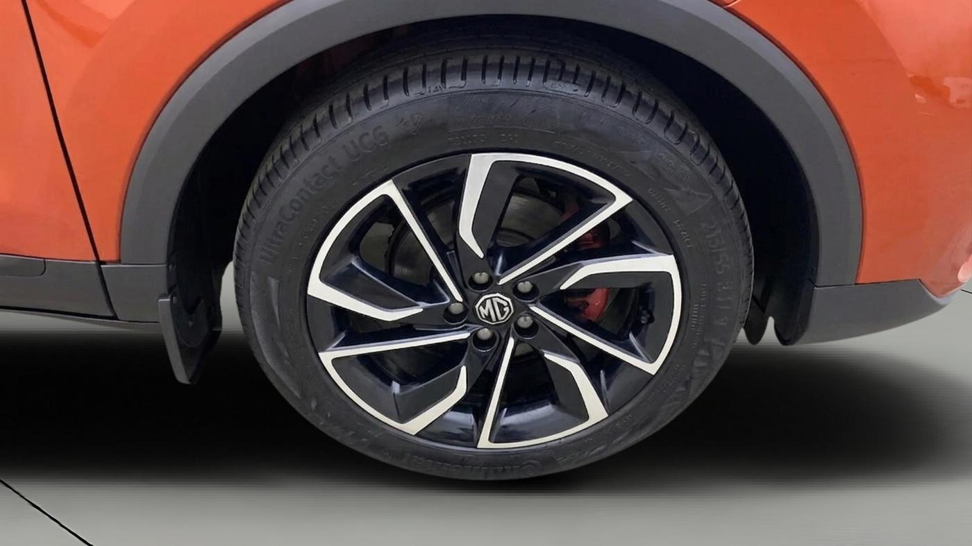 2021 MG ASTOR SAVVY 1.3 TURBO AT S RED, Petrol, Automatic, 27,023 km, Right Front Wheel