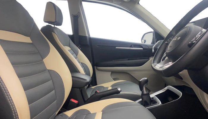 2021 KIA SONET HTX 1.5, Diesel, Manual, 34,880 km, Right Side Front Door Cabin