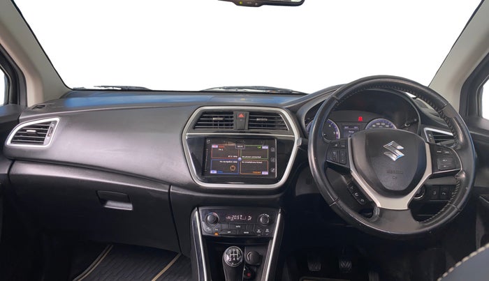 2018 Maruti S Cross ALPHA 1.3, Diesel, Manual, 63,445 km, Dashboard