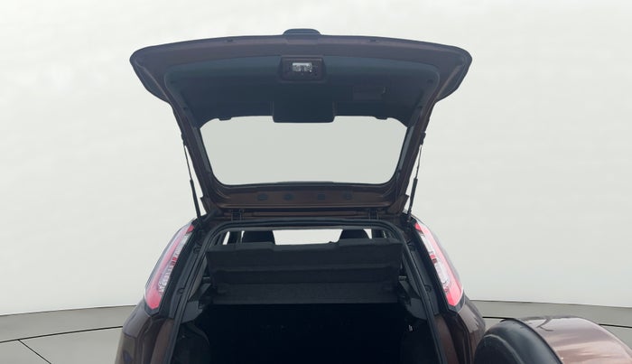 2015 Fiat Avventura ACTIVE 1.4, Petrol, Manual, 54,050 km, Boot Door Open