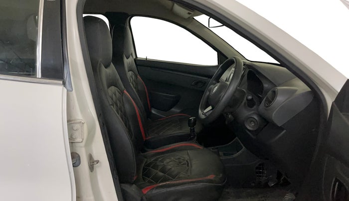 2016 Renault Kwid RXT 0.8, Petrol, Manual, 60,531 km, Right Side Front Door Cabin