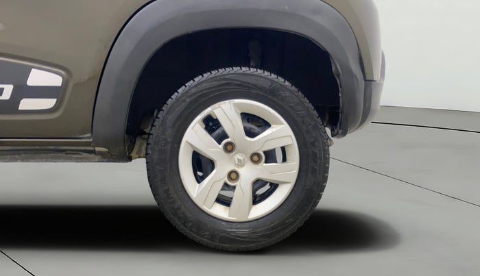 2017 Renault Kwid RXT 1.0, Petrol, Manual, 29,049 km, Left Rear Wheel