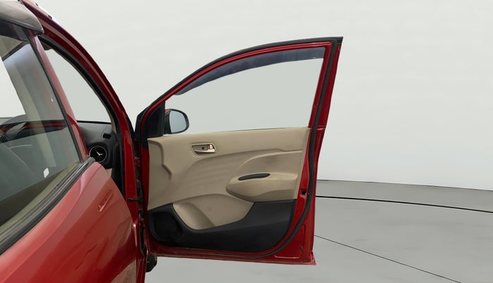 2018 Hyundai NEW SANTRO SPORTZ MT, Petrol, Manual, 38,039 km, RHS Front Door