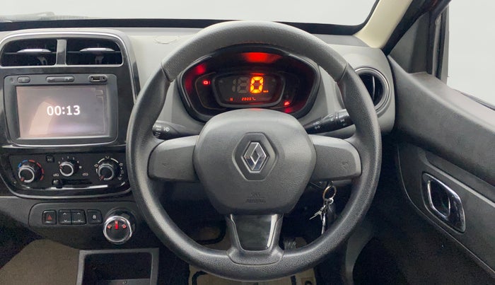 2018 Renault Kwid RXT 1.0 AMT, Petrol, Automatic, 28,067 km, Steering Wheel Close Up
