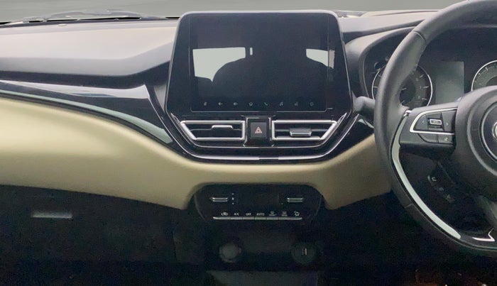 2024 Toyota Glanza V AMT, Petrol, Automatic, 2,017 km, Air Conditioner