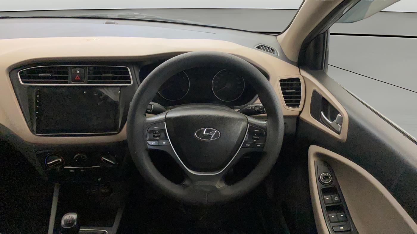 2019 Hyundai Elite i20 MAGNA PLUS 1.2, Petrol, Manual, 72,659 km, Steering Wheel Close Up