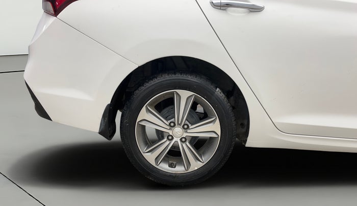 2019 Hyundai Verna 1.6 VTVT SX, Petrol, Manual, 75,966 km, Right Rear Wheel